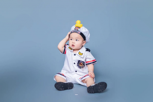 三河宝宝老摇头怎么回事 三河宝宝老摇头怎么回事